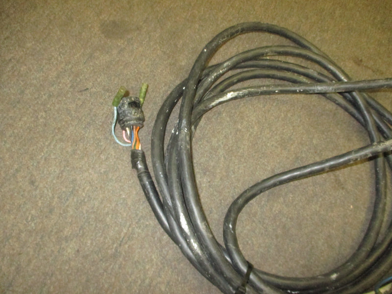 Suzuki four stroke outboard round black plug rigging harness 23' with ignition