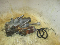 Load image into Gallery viewer, Yamaha 250hp OX66 2 stroke outboard tilt trim unit
