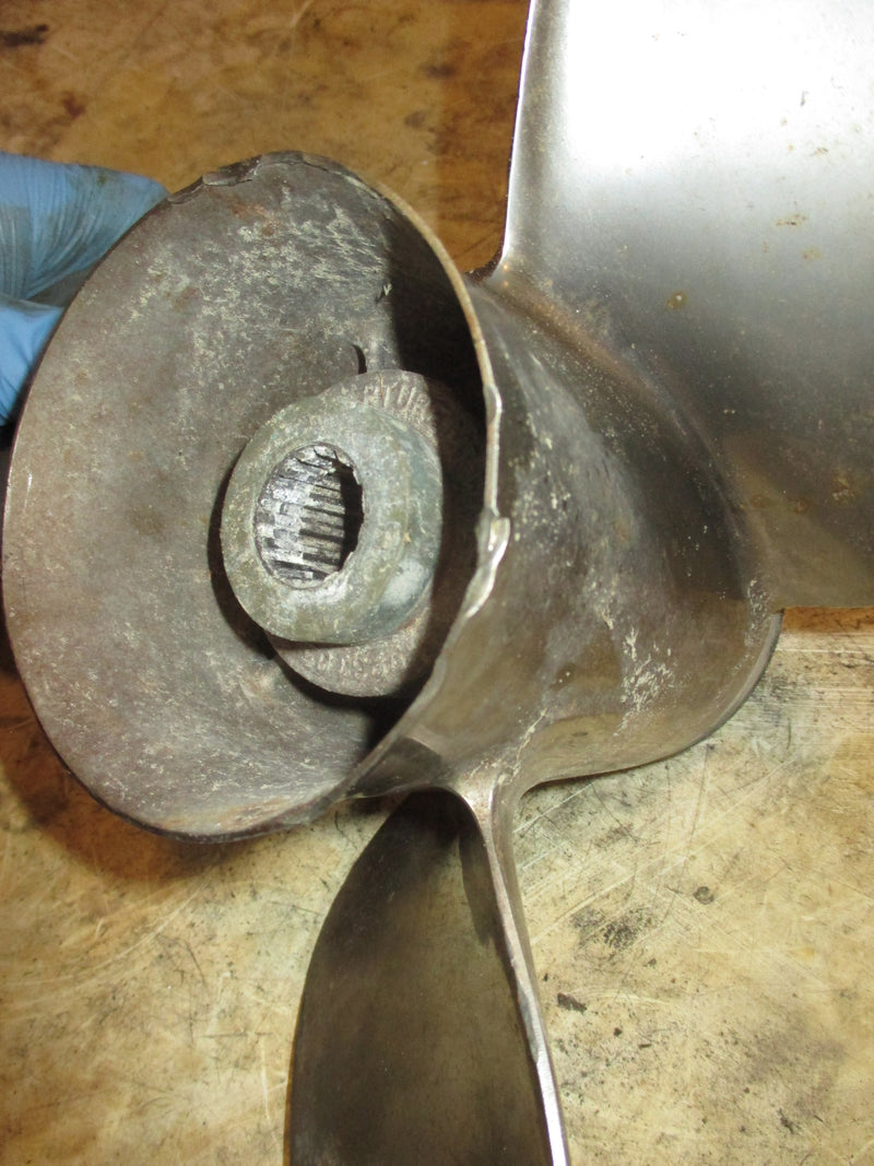Suzuki DF140 140hp 4 stroke outboard stainless steel propellor (13.25x19)