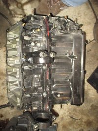 Load image into Gallery viewer, Mercury 150hp XR6 2 Stroke outboard Crankcase Block
