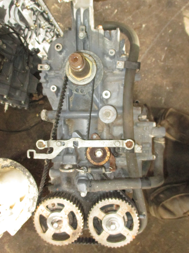 Yamaha 100hp 4 stroke outboard crankcase powerhead