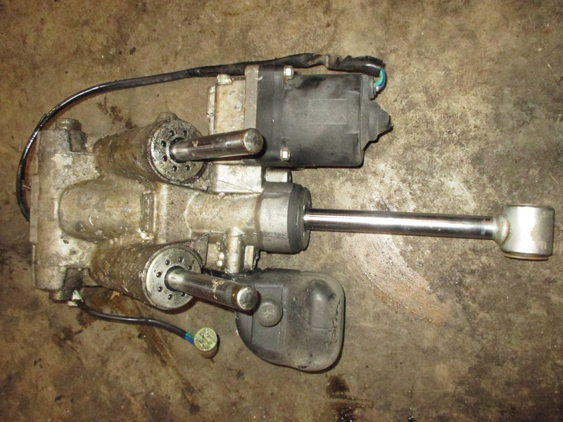 Suzuki DF150 150hp 4 stroke outboard tilt trim unit