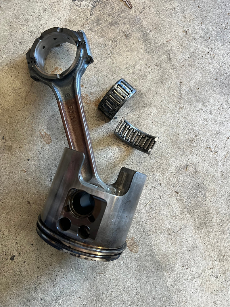 Yamaha 200hp 3.3L VMAX HPDI 2 Stroke Outboard Port Piston/rod (6D0-03)