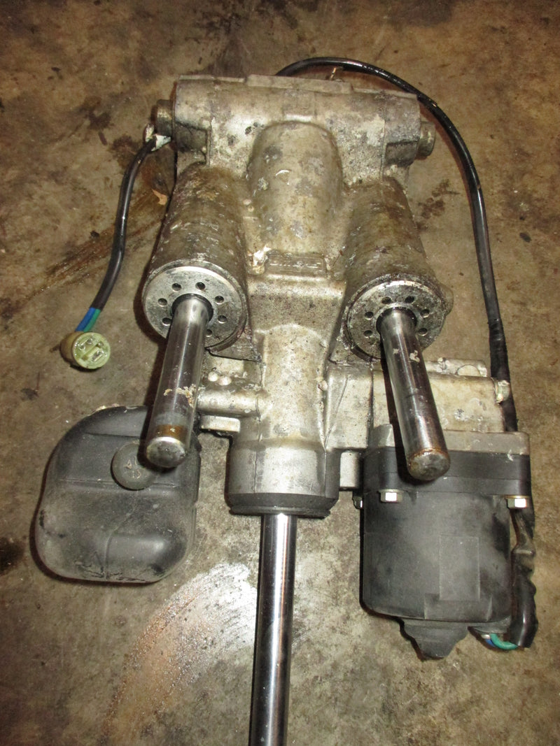 Suzuki DF150 150hp 4 stroke outboard tilt trim unit