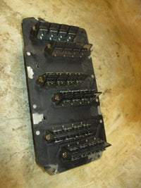 Load image into Gallery viewer, Mercury 150hp XR6 2 Stroke outboard Intake Manifold and Reeds (828275-C)
