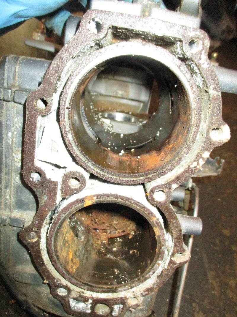 Yamaha 40hp 2 stroke outboard crankcase block