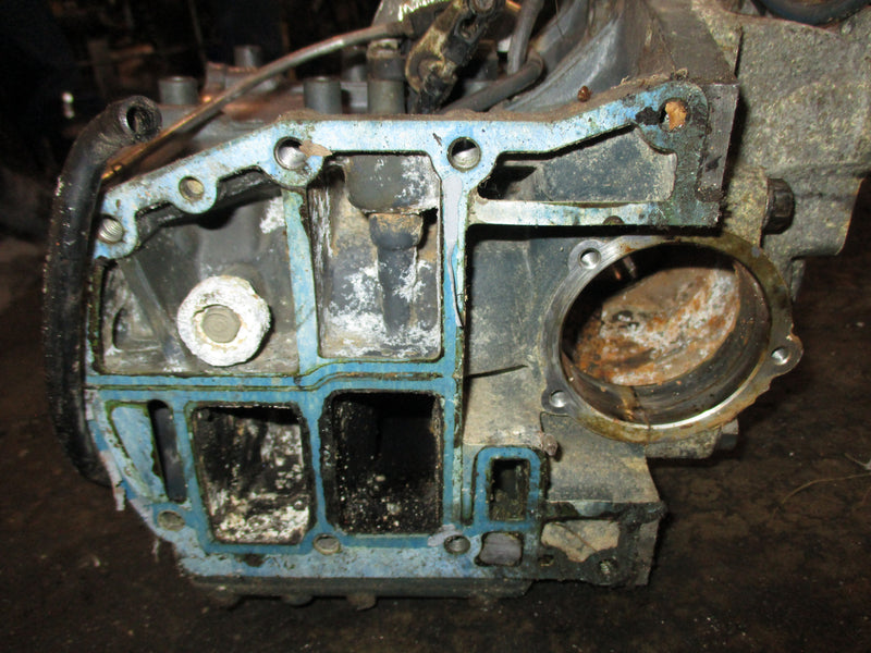 Yamaha 40hp 2 stroke outboard crankcase block