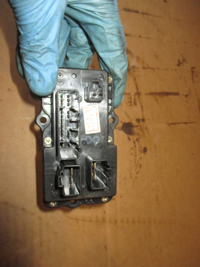 Yamaha Vmax HPDI 225hp outboard fuse box