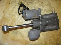 Load image into Gallery viewer, Honda BF75A 75hp 4 Stroke Outboard Tilt Trim Unit Showa (56000-ZW1-708)
