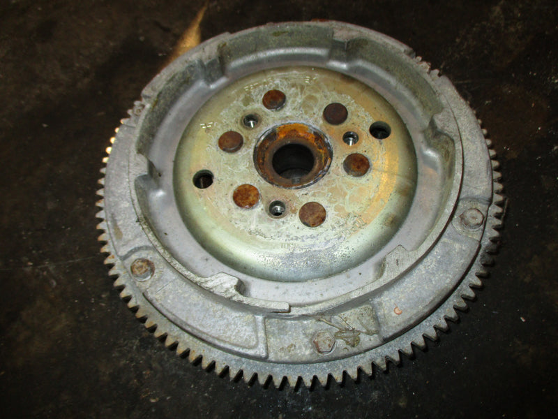 Yamaha 40hp 2 stroke outboard flywheel (6A0-85550-A0-00)
