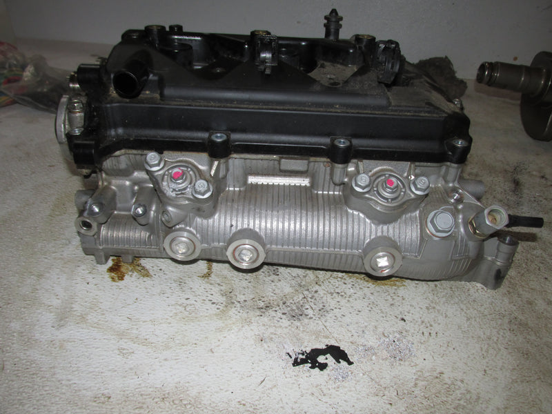 Yamaha 250hp VMAX SHO 4 Stroke Outboard Starboard Cylinder Head