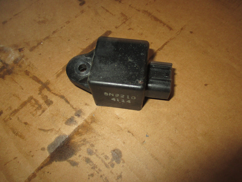 Yamaha Vmax HPDI 225hp outboard electric relay (68V-81950-00)