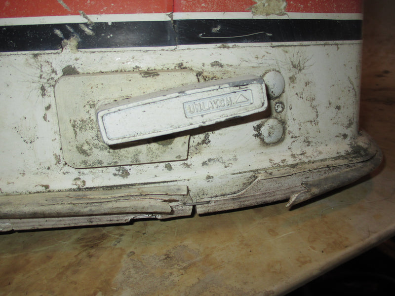 Johnson 60hp 2 stroke outboard top cowling