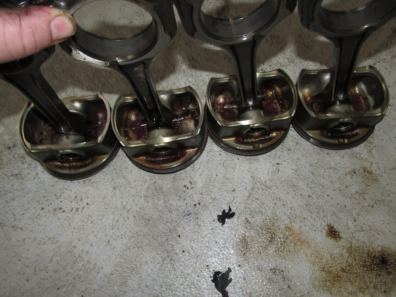 Yamaha 250hp VMAX SHO 4 Stroke Outboard Piston and Rod Set of 4 (6CE-00)