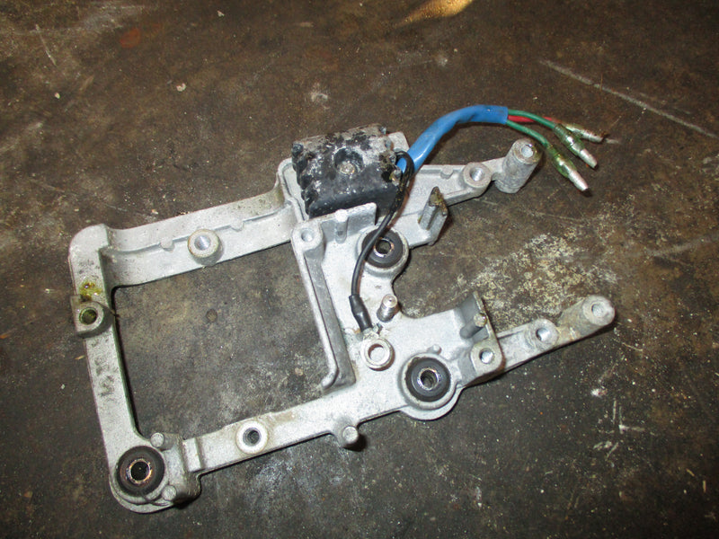 Yamaha 40hp 2 stroke outboard rectifier regulator w/ electronics bracket