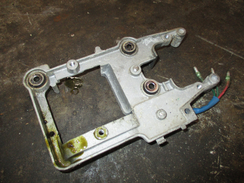 Yamaha 40hp 2 stroke outboard rectifier regulator w/ electronics bracket