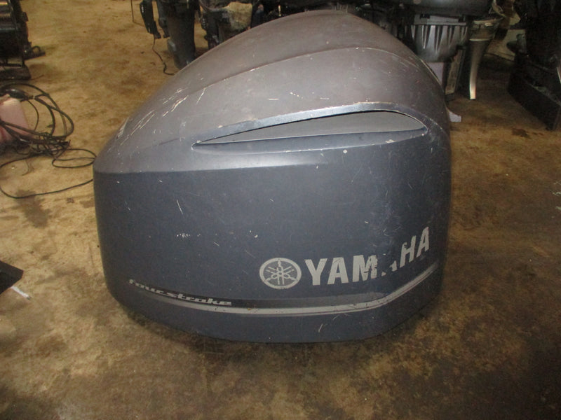 Yamaha 350hp 4 stroke outboard top cowling