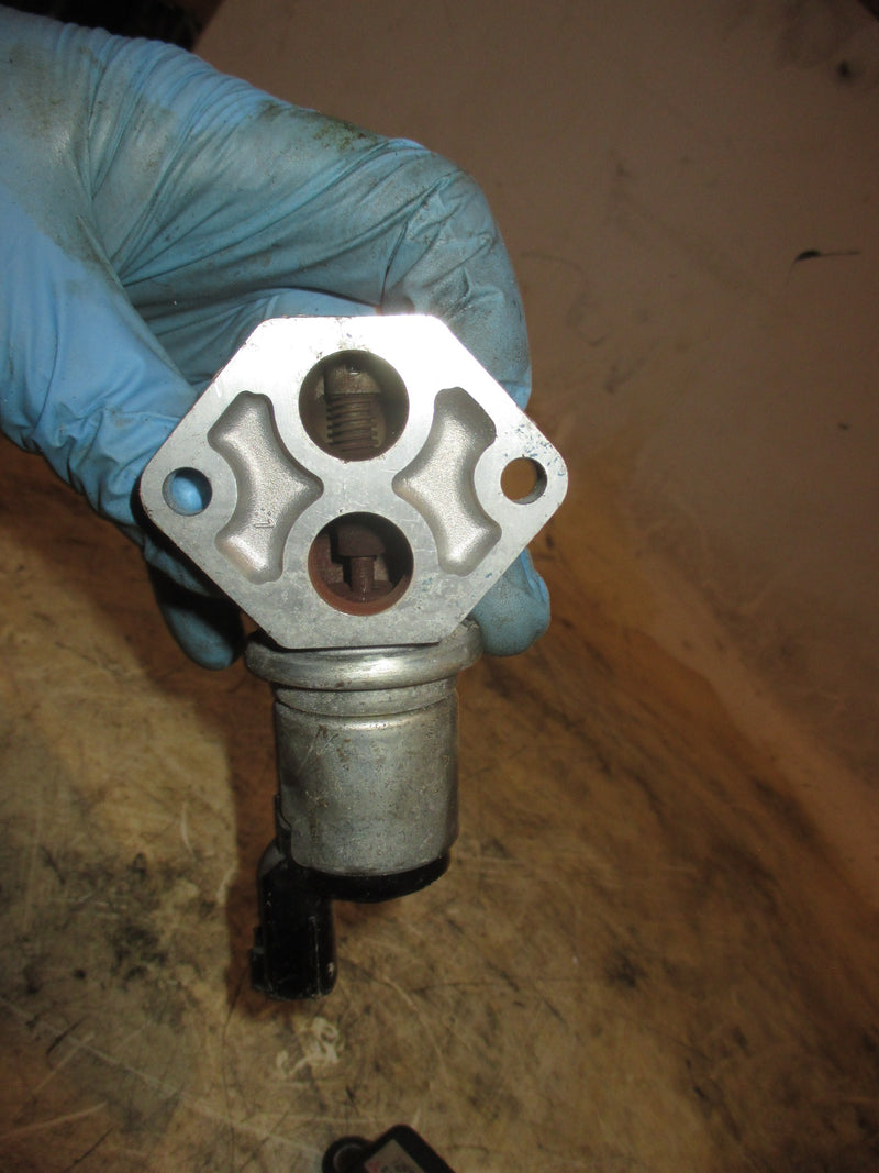Suzuki DF140 140hp 4 stroke outboard IAC valve (18737-77E00)