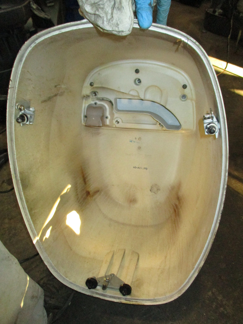 Johnson Suzuki 140hp 4 stroke outboard top cowling
