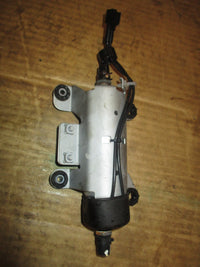 Load image into Gallery viewer, Yamaha 200hp 4 cyl 4 stroke outboard Low pressure fuel pump 6CB-24410-00
