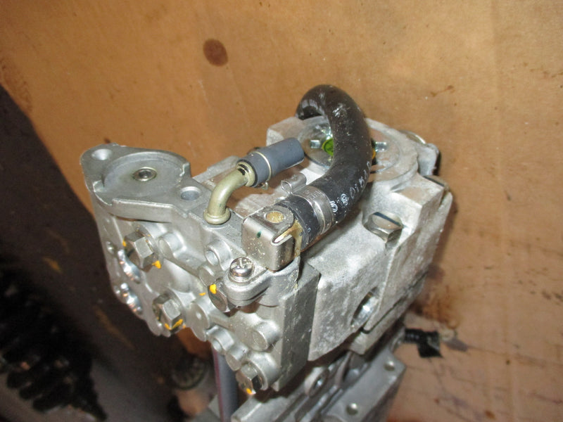 Yamaha Vmax HPDI 225hp outboard fuel injection pump (60V-13910-00)