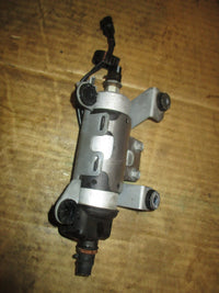 Load image into Gallery viewer, Yamaha 200hp 4 cyl 4 stroke outboard Low pressure fuel pump 6CB-24410-00
