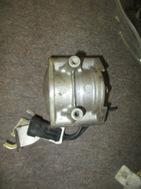 Load image into Gallery viewer, Evinrude ETEC 200hp outboard fuel injector (351057) (5005863)
