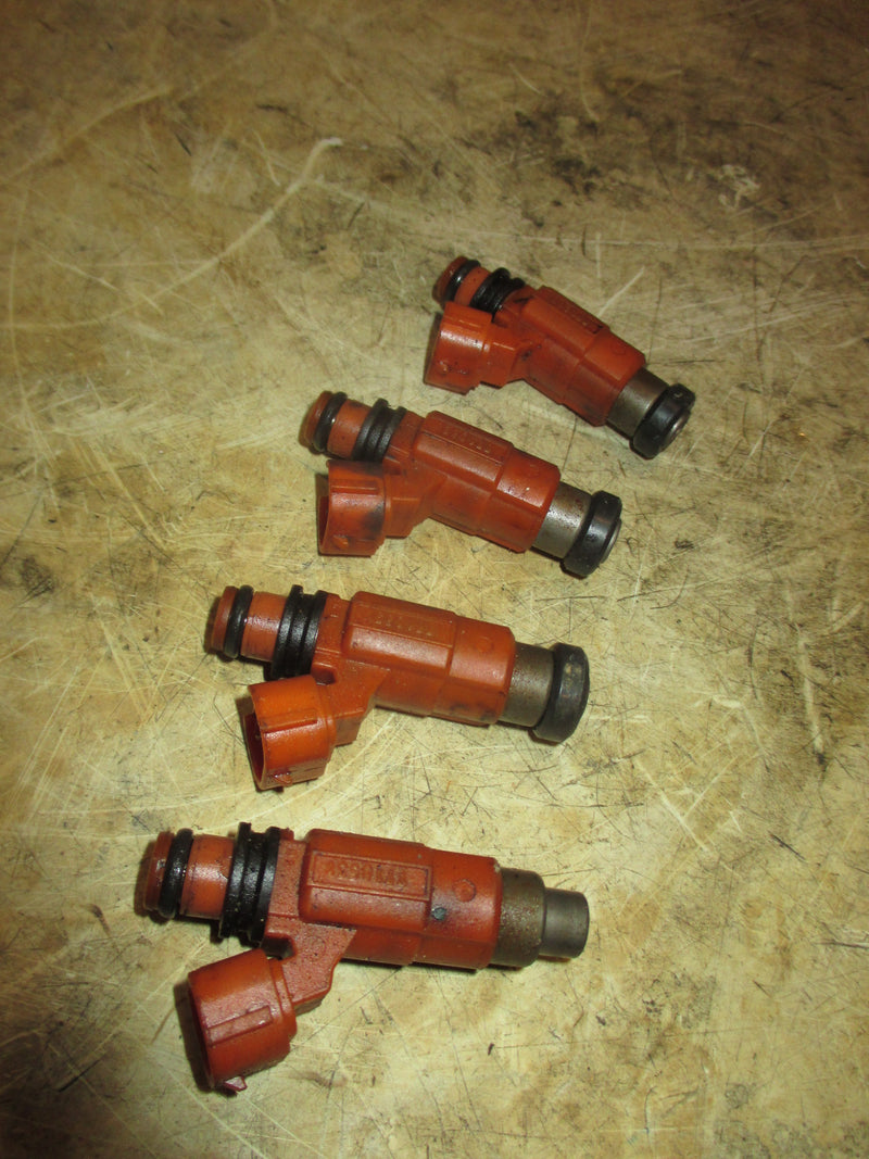 Suzuki DF140 140hp 4 stroke outboard fuel injector set (15710-65D00)