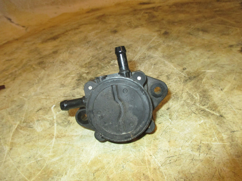 Suzuki DF140 140hp 4 stroke outboard fuel pump (15100-90J1V)
