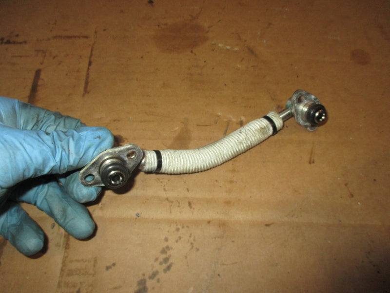 Yamaha Vmax HPDI 225hp outboard center high pressure fuel hose (60V-13975-10)
