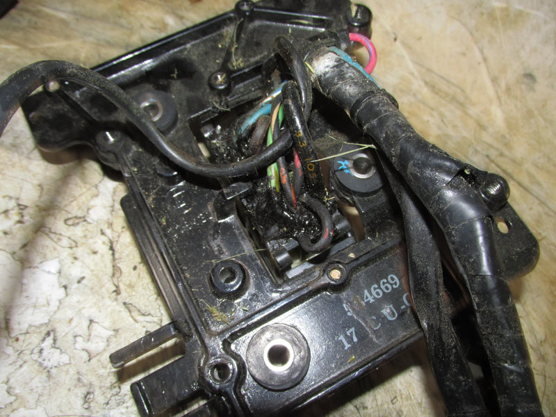 Johnson 40hp 2 Stroke Outboard Engine Wiring Harness w/ Trim Relays (584686)