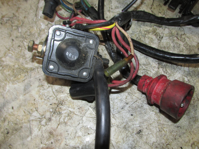 Johnson 40hp 2 Stroke Outboard Engine Wiring Harness w/ Trim Relays (584686)
