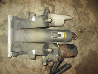 Load image into Gallery viewer, Mercury 150hp XR6 2 Stroke outboard Tilt Trim Unit
