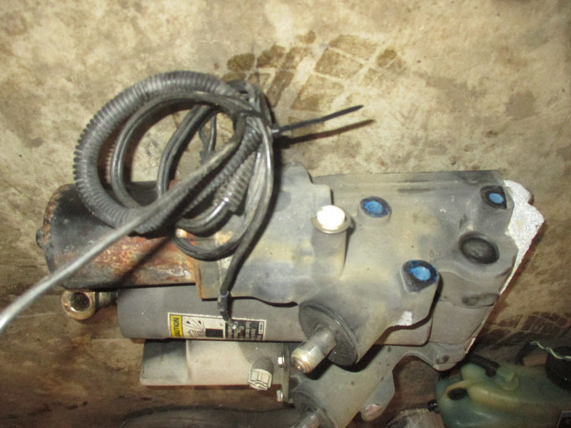 Mercury 150hp XR6 2 Stroke outboard Tilt Trim Unit