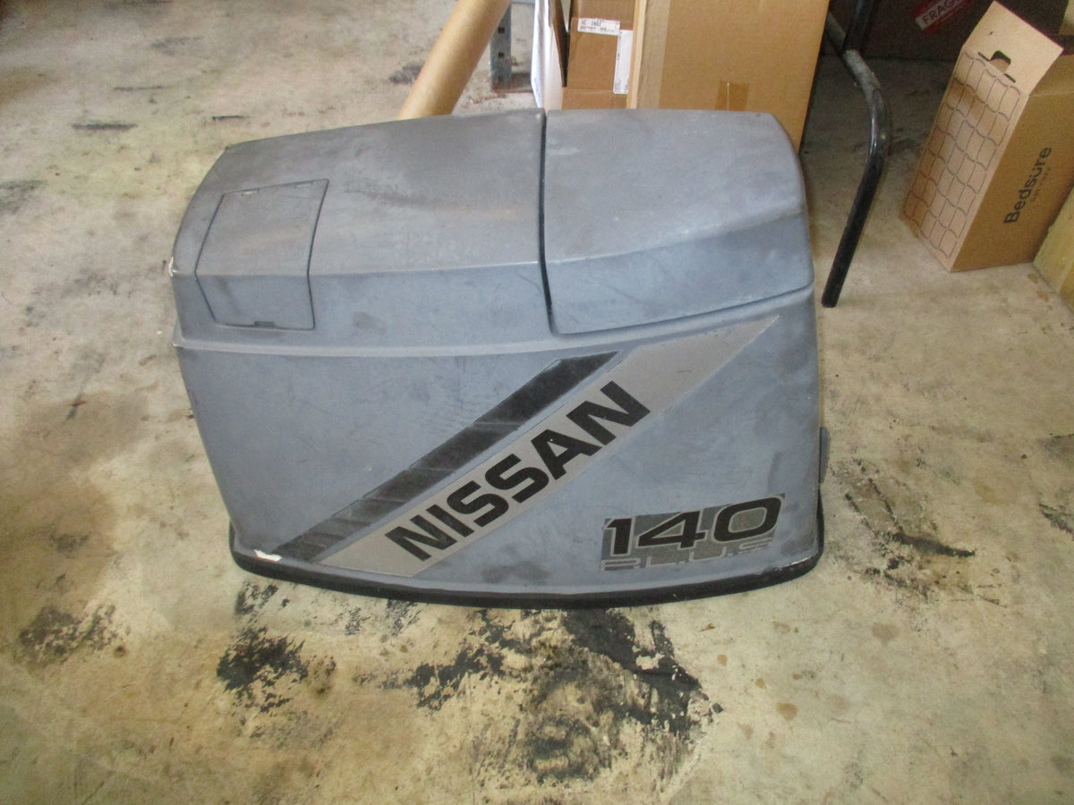 Nissan 140hp 2 stroke outboard top cowling