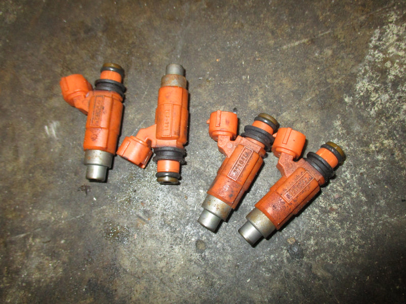 Johnson Suzuki 140hp 4 stroke outboard fuel injector set (15710-65D00)