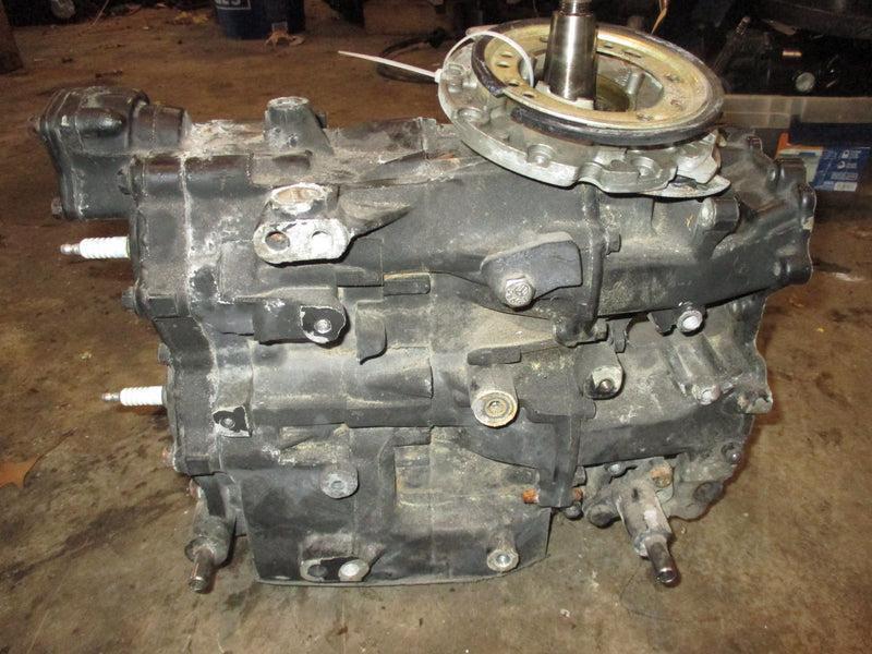 Evinrude 40hp 2 stroke outboard crankcase powerhead