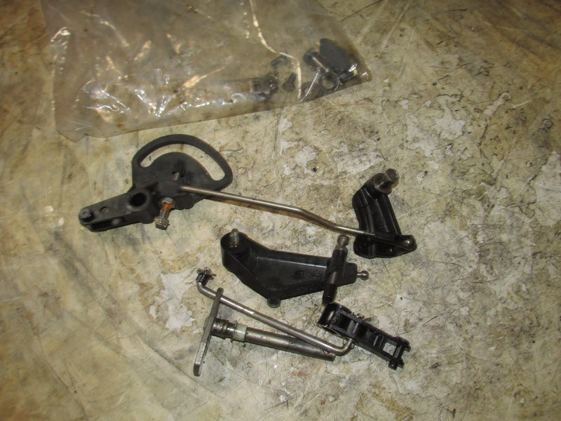 Johnson 40hp 2 Stroke Outboard Throttle / Shifter Bracket (432015/334064)