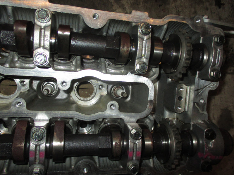 Yamaha 225hp 4 stroke outboard port cylinder head (69J-01)