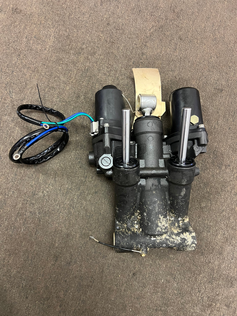 Yamaha 150hp 4 stroke Outboard Tilt trim unit (63P-13)