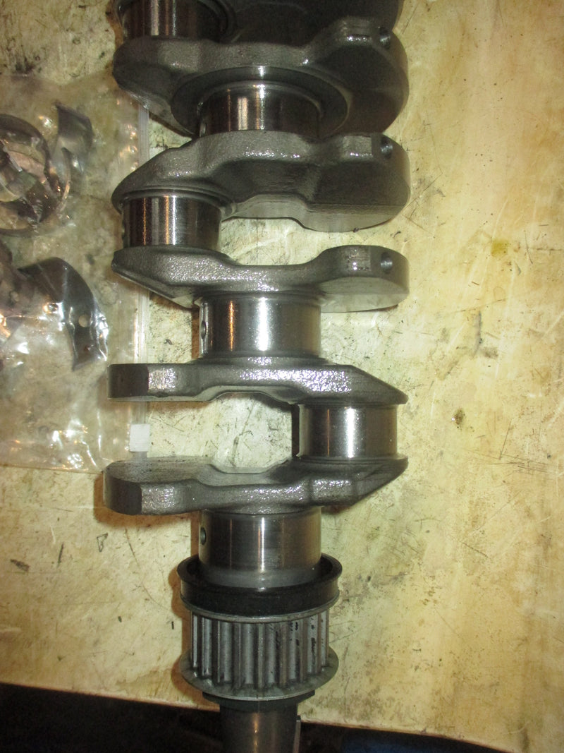 Suzuki DF60 60hp 4 stroke outboard Crankshaft (1220-99E01)
