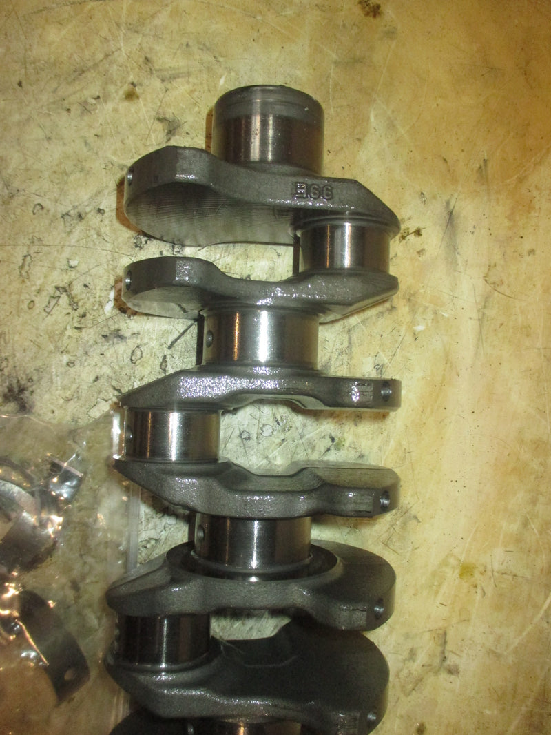Suzuki DF60 60hp 4 stroke outboard Crankshaft (1220-99E01)