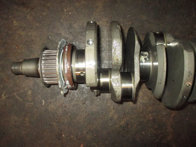 Yamaha 225hp 4 stroke outboard crankshaft (69J-11411-00)
