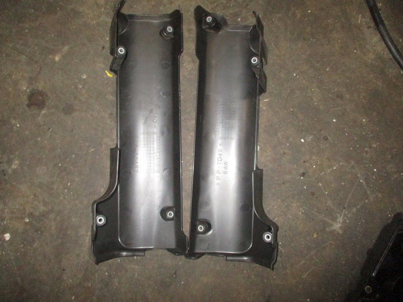 Yamaha 350hp 4 stroke outboard ignition coil covers (6AW-11187) (6AW-11186)