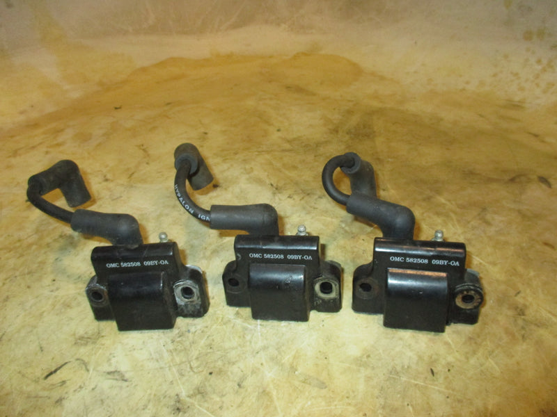 Johnson 70hp 2 stroke outboard ignition coil set (582508)