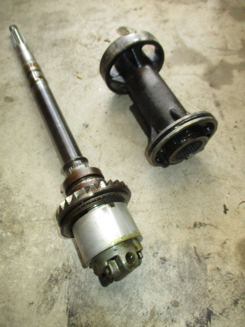 Evinrude ETEC 90-115hp outboard prop shaft with bearing carrier PARTS ONLY