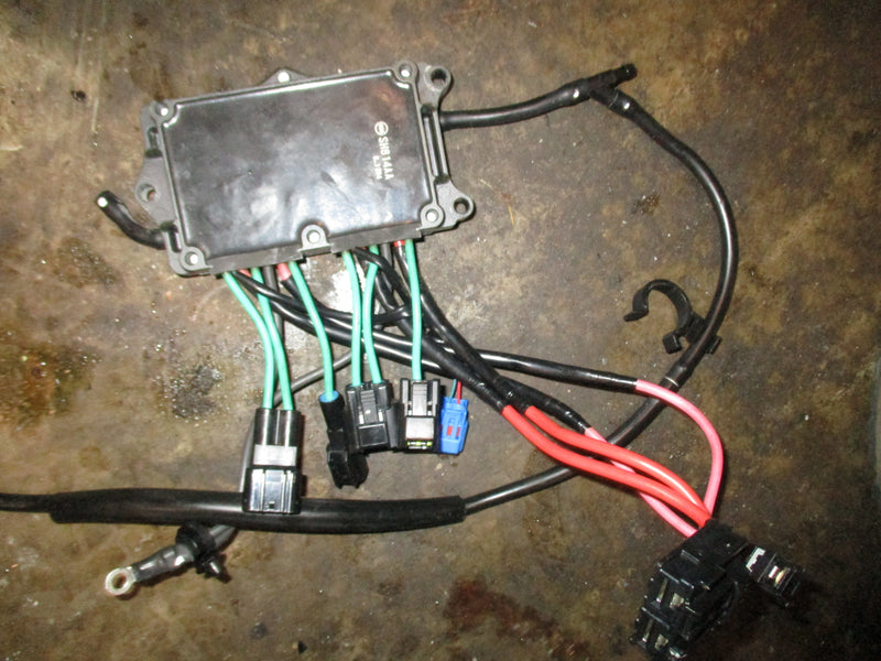 Yamaha 4.2L 300hp 4 stroke outboard rectifier regulator (6CE-81960-00-00)