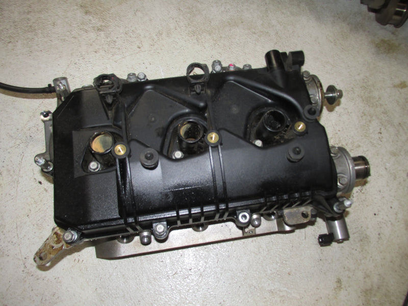 Yamaha 250hp VMAX SHO 4 Stroke Outboard Starboard Cylinder Head