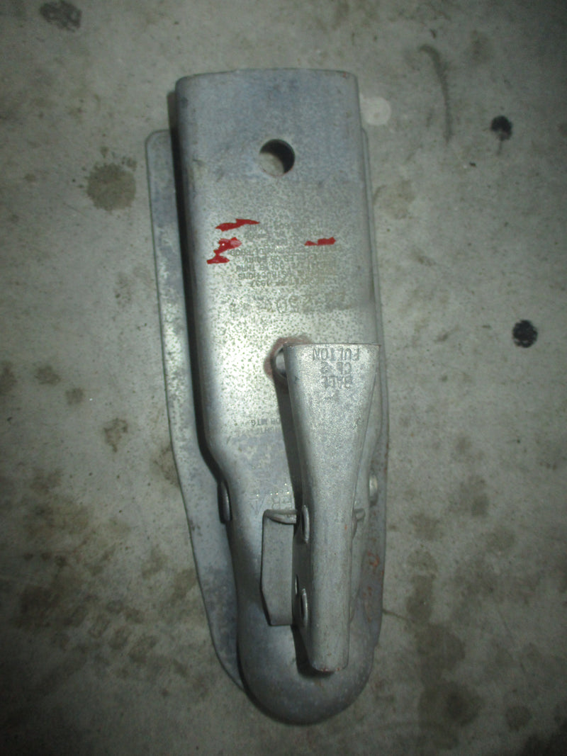 Used 2" trailer hitch class 2