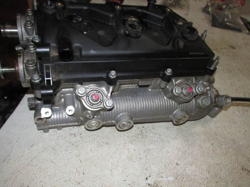Yamaha 250hp VMAX SHO 4 Stroke Outboard Starboard Cylinder Head